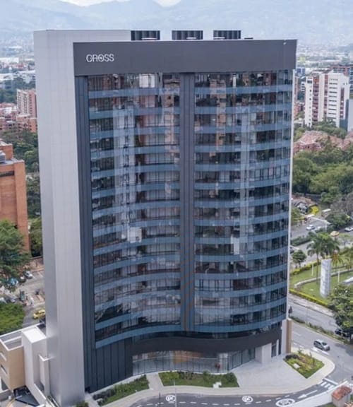 Oficina en arriendo en Alejandría, Medellín, 400 m² · foto 4 de 6