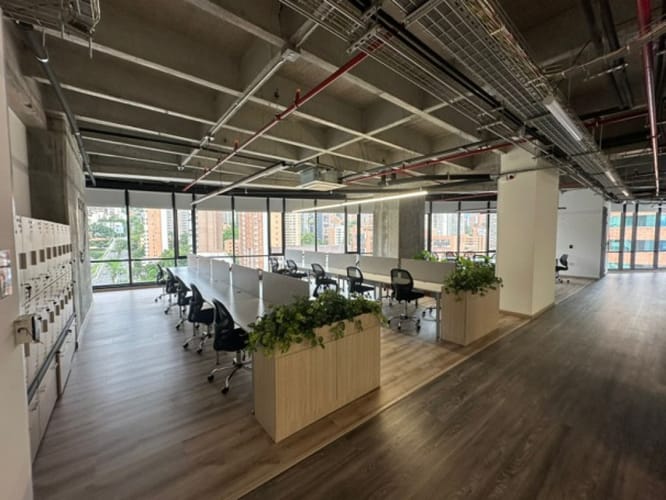 Oficina en arriendo en Alejandría, Medellín, 400 m² · foto 6 de 6