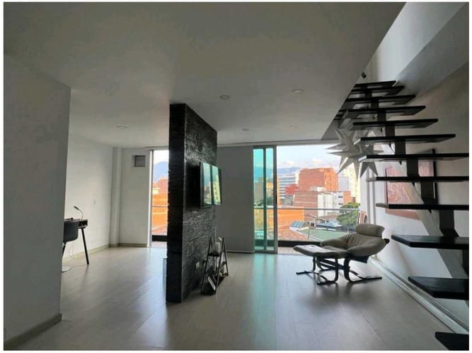 Apartamento de 2 alcobas en venta en Las Acacias, Medellín, 128 m² · foto 3 de 15