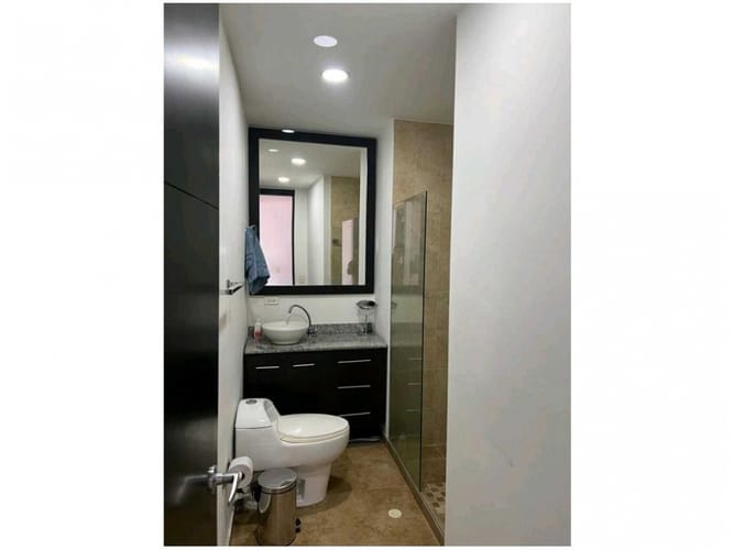 Apartamento de 2 alcobas en venta en Las Acacias, Medellín, 128 m² · foto 10 de 15