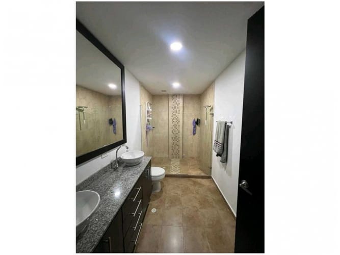 Apartamento de 2 alcobas en venta en Las Acacias, Medellín, 128 m² · foto 12 de 15