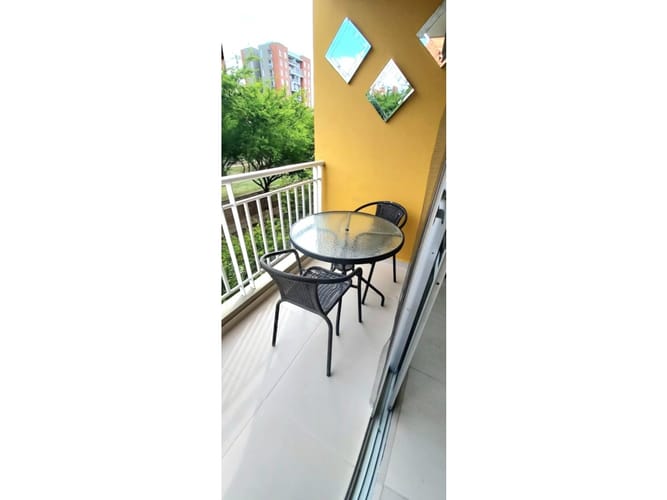 Apartamento de 3 alcobas en venta en Valle Del Lili, Cali, 85 m² · foto 2 de 14