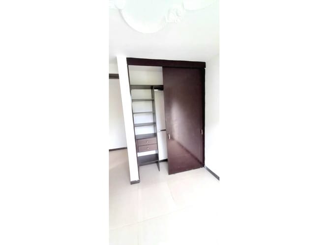 Apartamento de 3 alcobas en venta en Valle Del Lili, Cali, 85 m² · foto 6 de 14