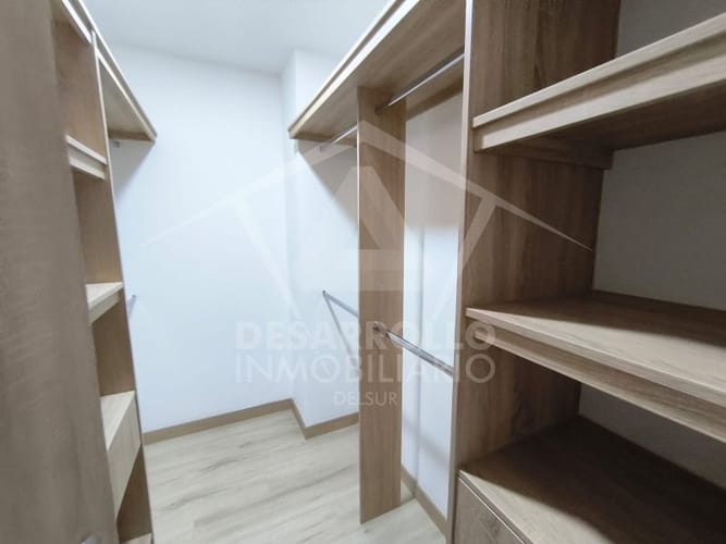 Apartamento de 3 alcobas en arriendo en El Salado, Envigado, 88 m² · foto 5 de 9