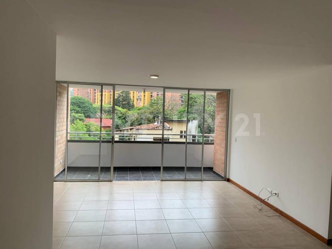 Apartamento de 3 alcobas en arriendo en Las Vegas, Envigado, 110 m² · foto 4 de 19
