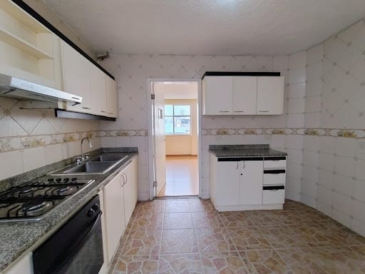 Apartamento de 3 alcobas en arriendo en Las Nieves, Bogotá, 130 m² · foto 10 de 20