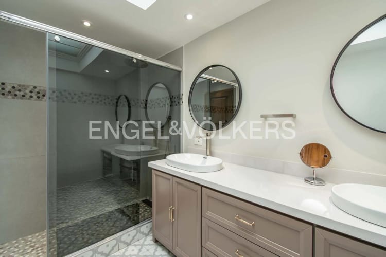 Apartamento de 4 alcobas en venta en La Cabrera, Bogotá, 379 m² · foto 21 de 24