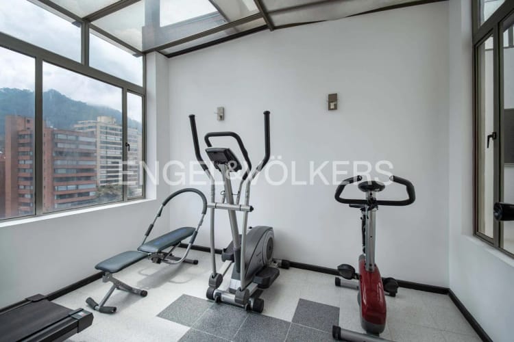 Apartamento de 4 alcobas en venta en La Cabrera, Bogotá, 379 m² · foto 19 de 24