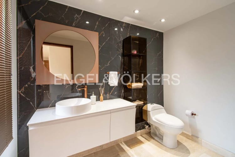 Apartamento de 4 alcobas en venta en La Cabrera, Bogotá, 379 m² · foto 11 de 24