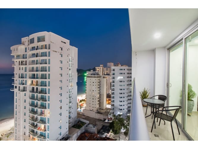 Apartamento de 3 alcobas en venta en Rodadero Sur, Santa Marta, 105 m² · foto 4 de 24