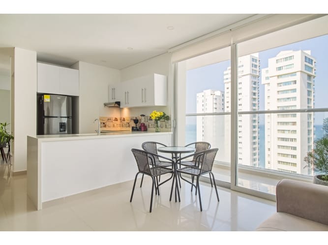 Apartamento de 3 alcobas en venta en Rodadero Sur, Santa Marta, 105 m² · foto 8 de 24