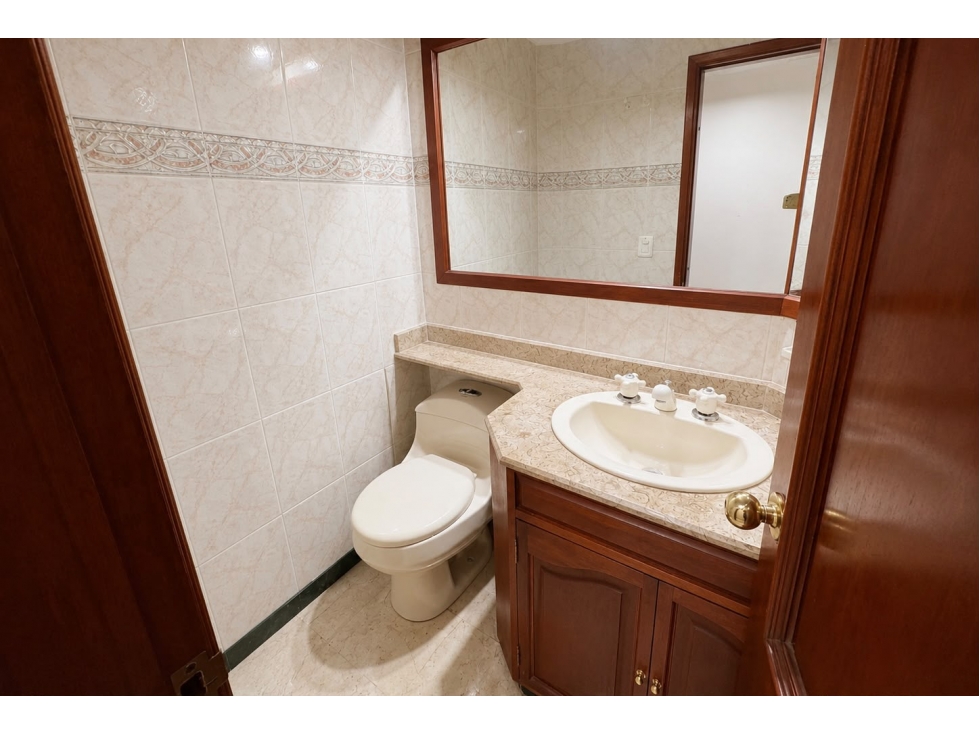 Apartamento en venta en Chico, Bogotá · foto 3 de 19