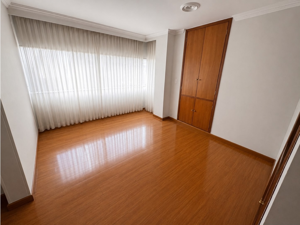 Apartamento en venta en Chico, Bogotá · foto 11 de 19