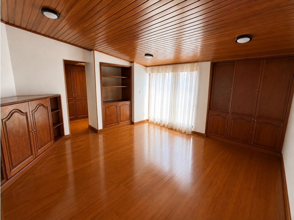 Apartamento en venta en Chico, Bogotá · foto 16 de 19