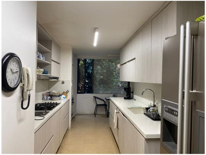 Apartamento de 3 alcobas en venta en El Poblado, Medellín, 217 m² · foto 7 de 12