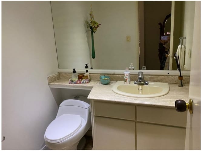 Apartamento de 3 alcobas en venta en El Poblado, Medellín, 217 m² · foto 11 de 12