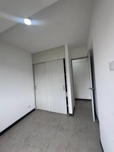 Apartamento de 3 alcobas en arriendo en Las Lomitas, Sabaneta, 82 m² · foto 7 de 12