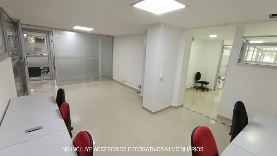 Oficina en arriendo en Suramericana, Medellín, 85 m² · foto 2 de 11