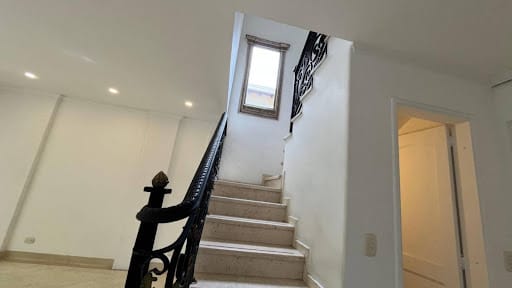 Casa de 4 alcobas en arriendo en El Esmeraldal, Envigado, 226 m² · foto 13 de 24