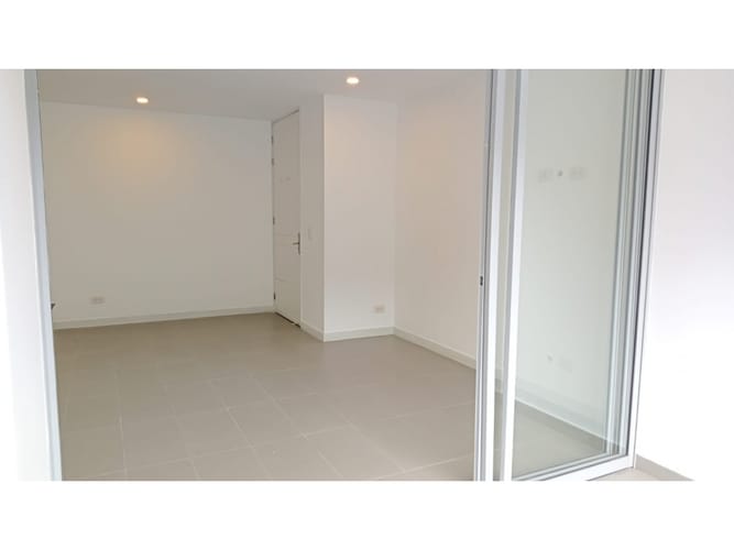Apartamento de 3 alcobas en venta en Vía Las Palmas, Medellín, 105 m² · foto 14 de 24