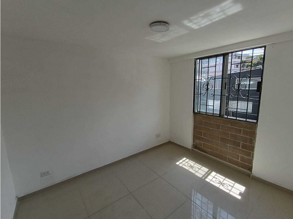 Apartaestudio en arriendo en Colon, Medellín, 40 m² · foto 9 de 17