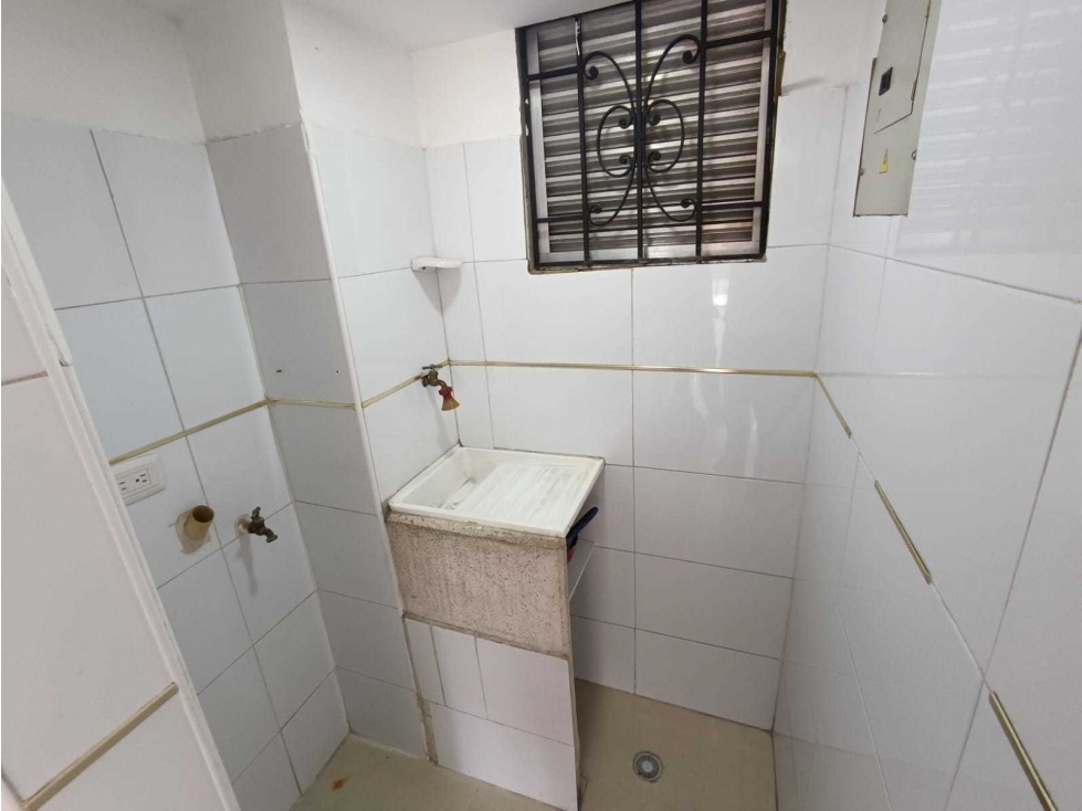 Apartaestudio en arriendo en Colon, Medellín, 40 m² · foto 14 de 17