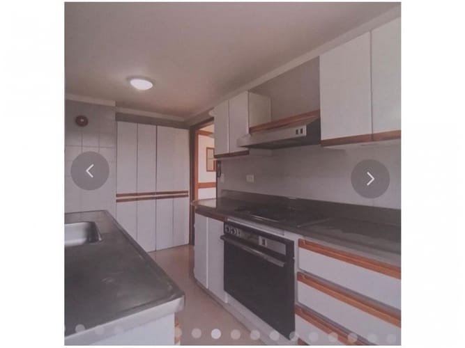Apartamento de 2 alcobas en venta en El Poblado, Medellín, 160 m² · foto 8 de 14