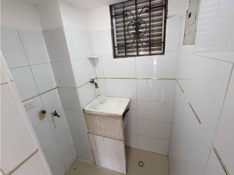 Apartaestudio en arriendo en Colon, Medellín, 40 m² · foto 16 de 17