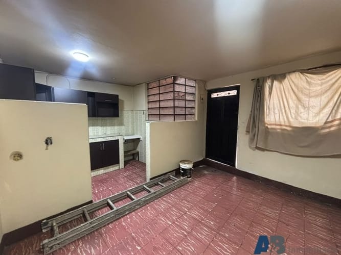 Casa de 2 alcobas en venta en Sucre, Medellín, 66 m² · foto 5 de 13