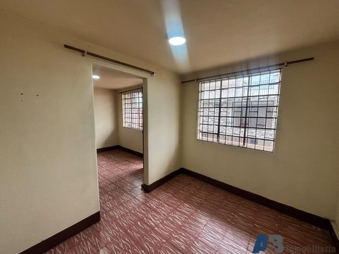 Casa de 2 alcobas en venta en Sucre, Medellín, 66 m² · foto 10 de 13