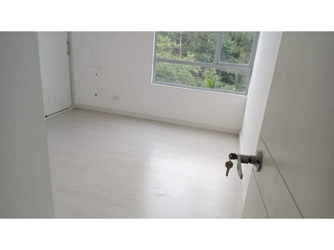 Apartamento de 3 alcobas en arriendo en Vía Las Palmas, Medellín, 105 m² · foto 15 de 24