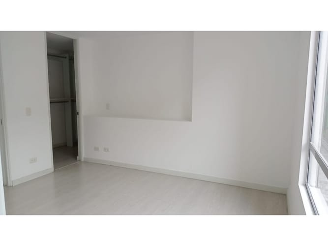 Apartamento de 3 alcobas en arriendo en Vía Las Palmas, Medellín, 105 m² · foto 19 de 24