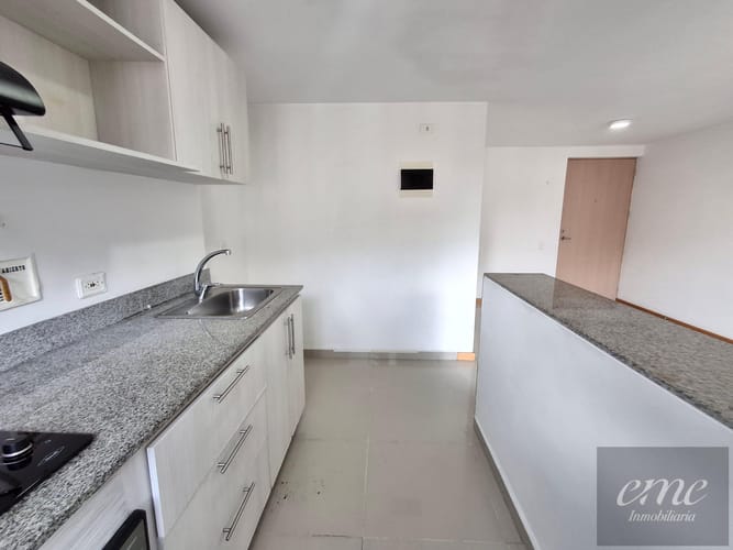 Apartamento de 2 alcobas en arriendo en Chile, La Estrella, 80 m² · foto 5 de 19