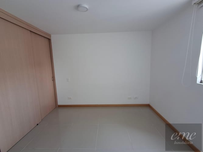 Apartamento de 2 alcobas en arriendo en Chile, La Estrella, 80 m² · foto 12 de 19