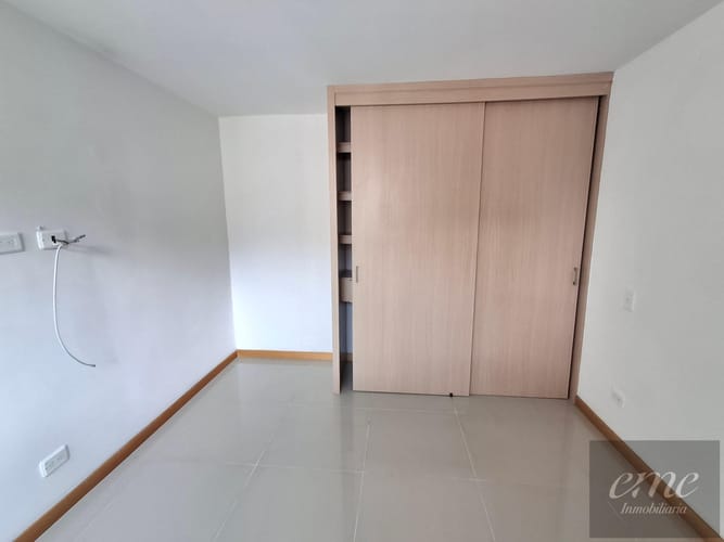 Apartamento de 2 alcobas en arriendo en Chile, La Estrella, 80 m² · foto 13 de 19