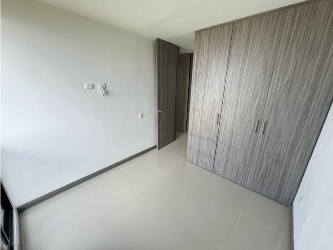 Apartamento de 2 alcobas en venta en Avenida Centenario, Armenia, 66 m² · foto 7 de 11