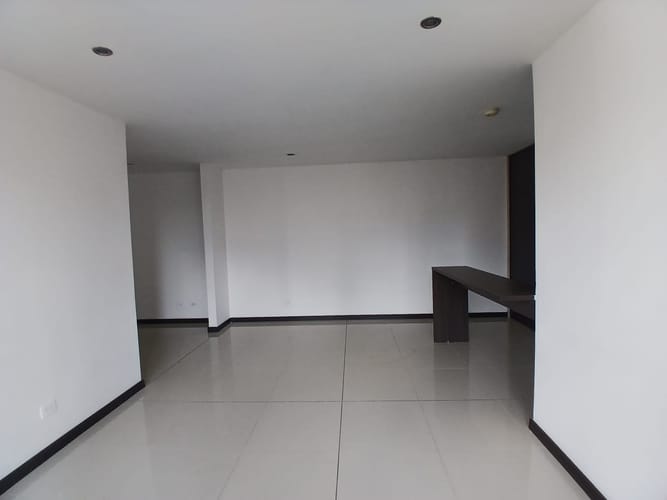 Apartamento de 3 alcobas en arriendo en Ditaires, Itagüí, 78 m² · foto 7 de 20