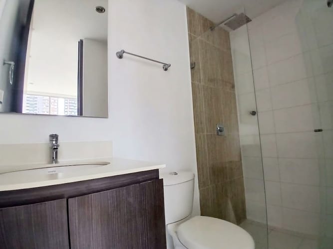 Apartamento de 3 alcobas en arriendo en Ditaires, Itagüí, 78 m² · foto 12 de 20