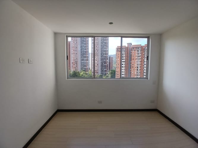 Apartamento de 3 alcobas en arriendo en Ditaires, Itagüí, 78 m² · foto 17 de 20