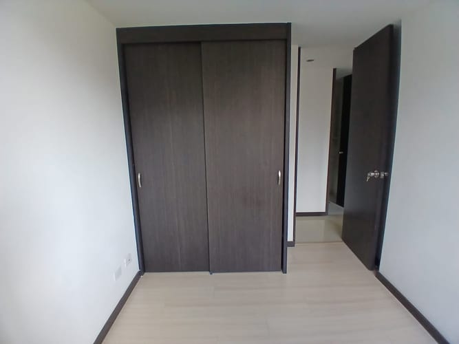 Apartamento de 3 alcobas en arriendo en Ditaires, Itagüí, 78 m² · foto 18 de 20