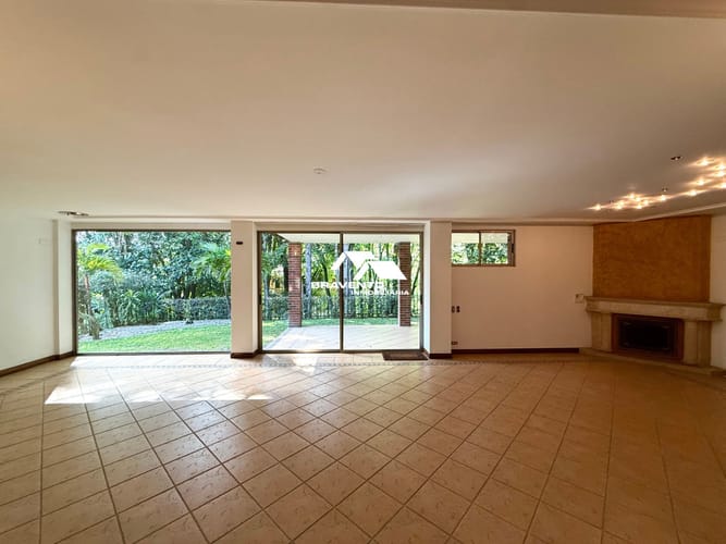 Casa de 4 alcobas en venta en La Calera, Medellín, 520 m² · foto 20 de 24