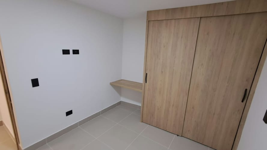 Apartamento de 3 alcobas en arriendo en Alcala, Envigado, 60 m² · foto 10 de 11