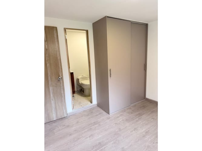 Apartamento de 3 alcobas en venta en Brasilia, Medellín, 69 m² · foto 8 de 10