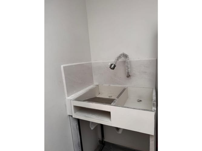 Apartamento de 3 alcobas en venta en Campo Valdes No.2, Medellín, 72 m² · foto 4 de 13