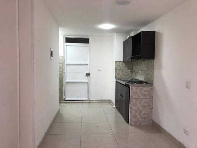 Apartamento de 2 alcobas en venta en San Cipriano, Bogotá, 36 m² · foto 7 de 15