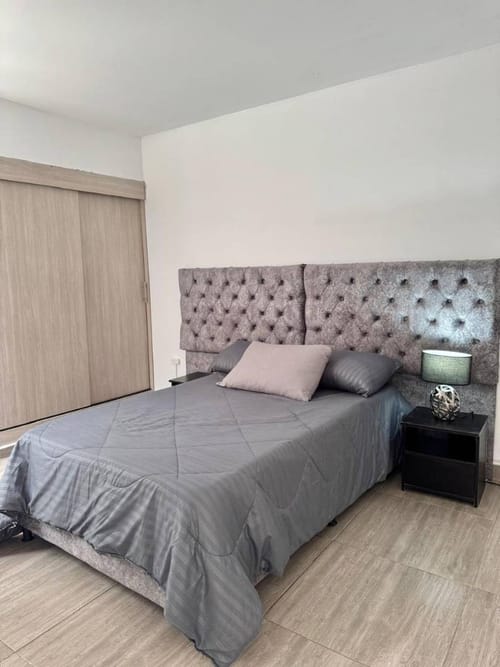 Casa de 4 alcobas en arriendo en Cuarta Brigada, Medellín, 300 m² · foto 5 de 19