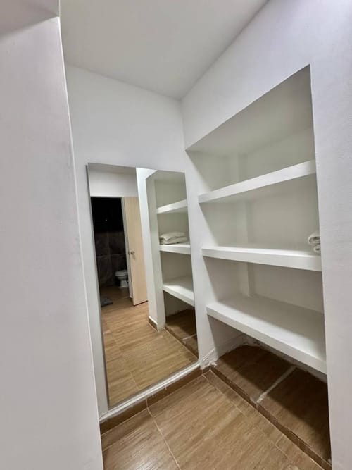 Casa de 4 alcobas en arriendo en Cuarta Brigada, Medellín, 300 m² · foto 15 de 19
