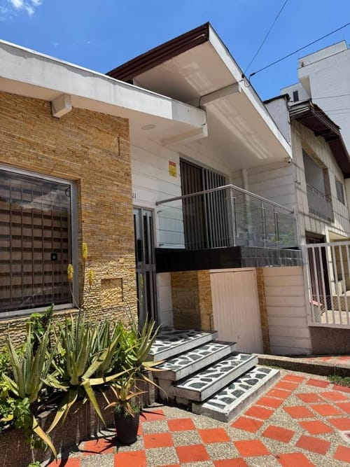 Casa de 4 alcobas en arriendo en Cuarta Brigada, Medellín, 300 m² · foto 19 de 19