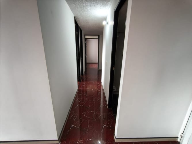 Apartamento de 3 alcobas en venta en Conjunto Residencial Prados Reserva De Madrid, Madrid, 62 m² · foto 9 de 24