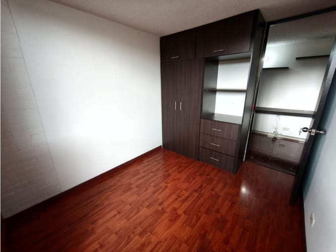 Apartamento de 3 alcobas en venta en Conjunto Residencial Prados Reserva De Madrid, Madrid, 62 m² · foto 17 de 24